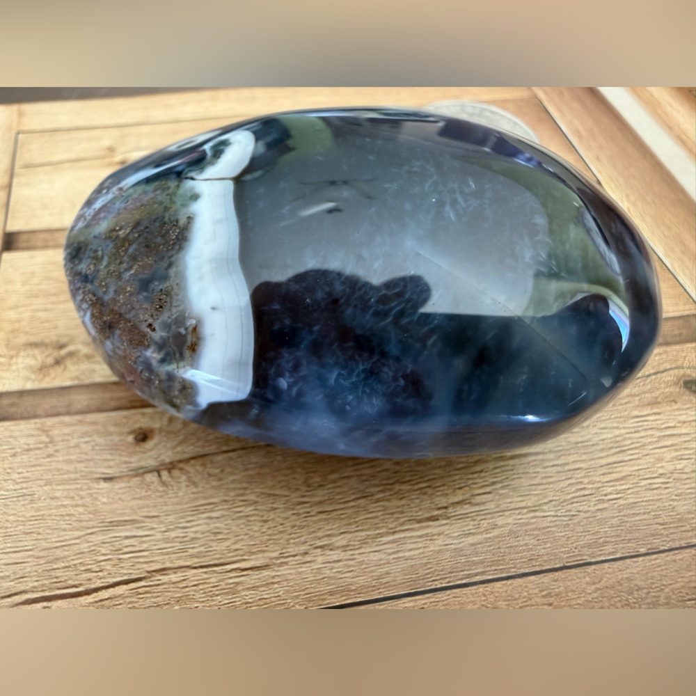 Gorgeous Polished Orca Agate Palm Stone - Nice Weight - Picture 3 of 6
